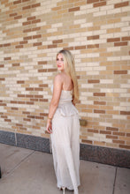 Load image into Gallery viewer, Vivienne Top

