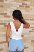 Load image into Gallery viewer, Daniela Top
