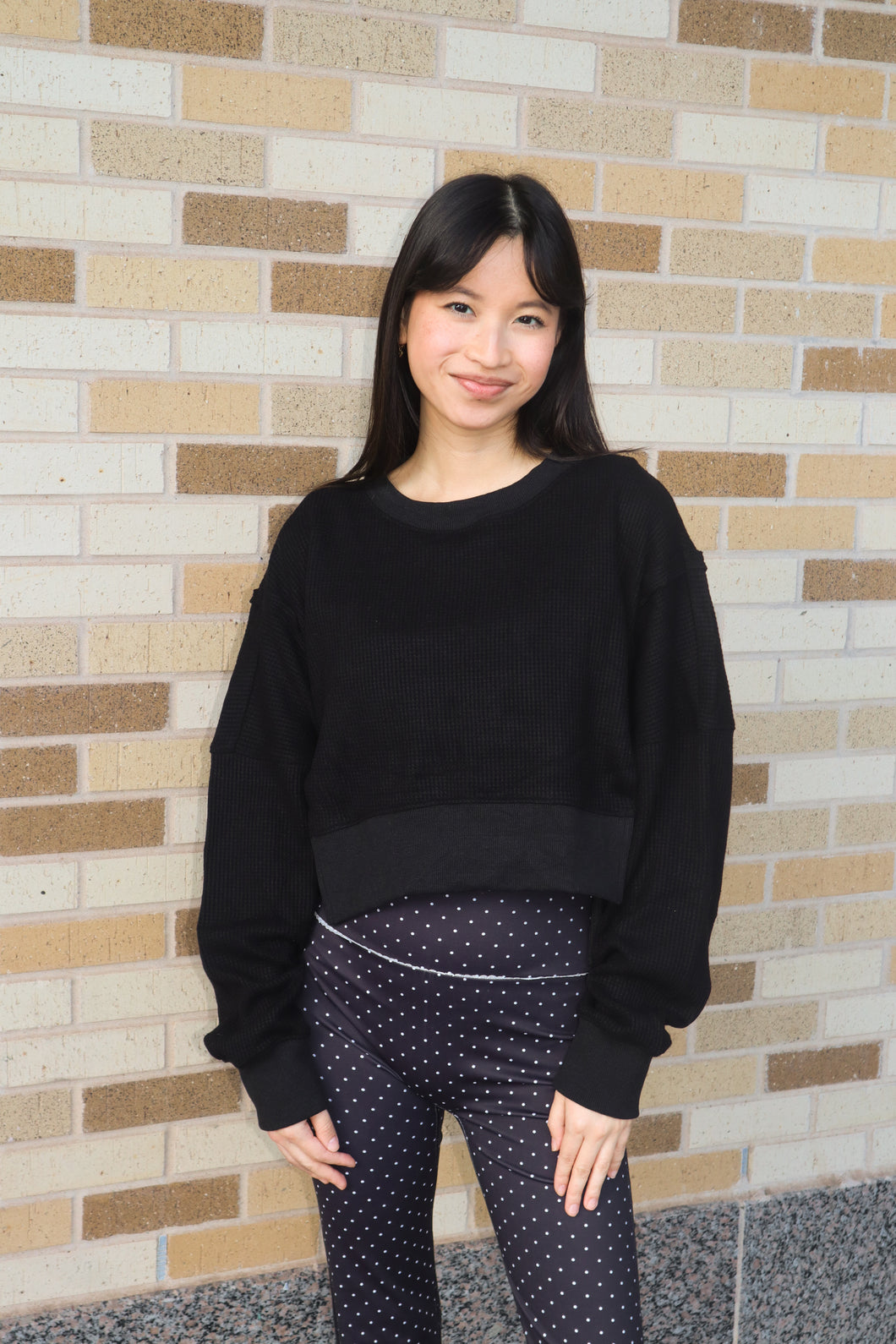 The Noir Cloud Pullover