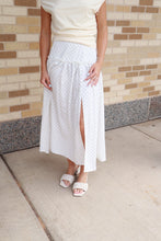 Load image into Gallery viewer, Yareli Skirt
